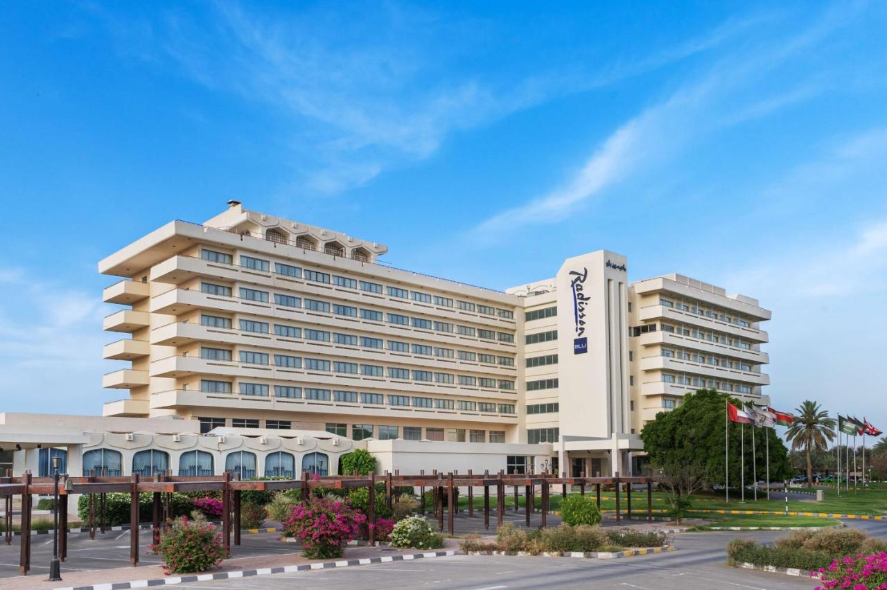 Radisson Blu Hotel & Resort, אל עין מראה חיצוני תמונה